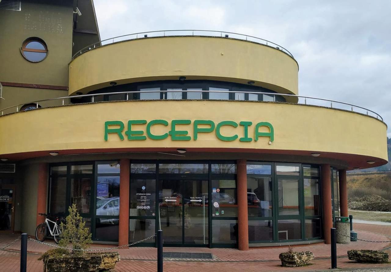 Besenova Apartman Korzar Exterior foto