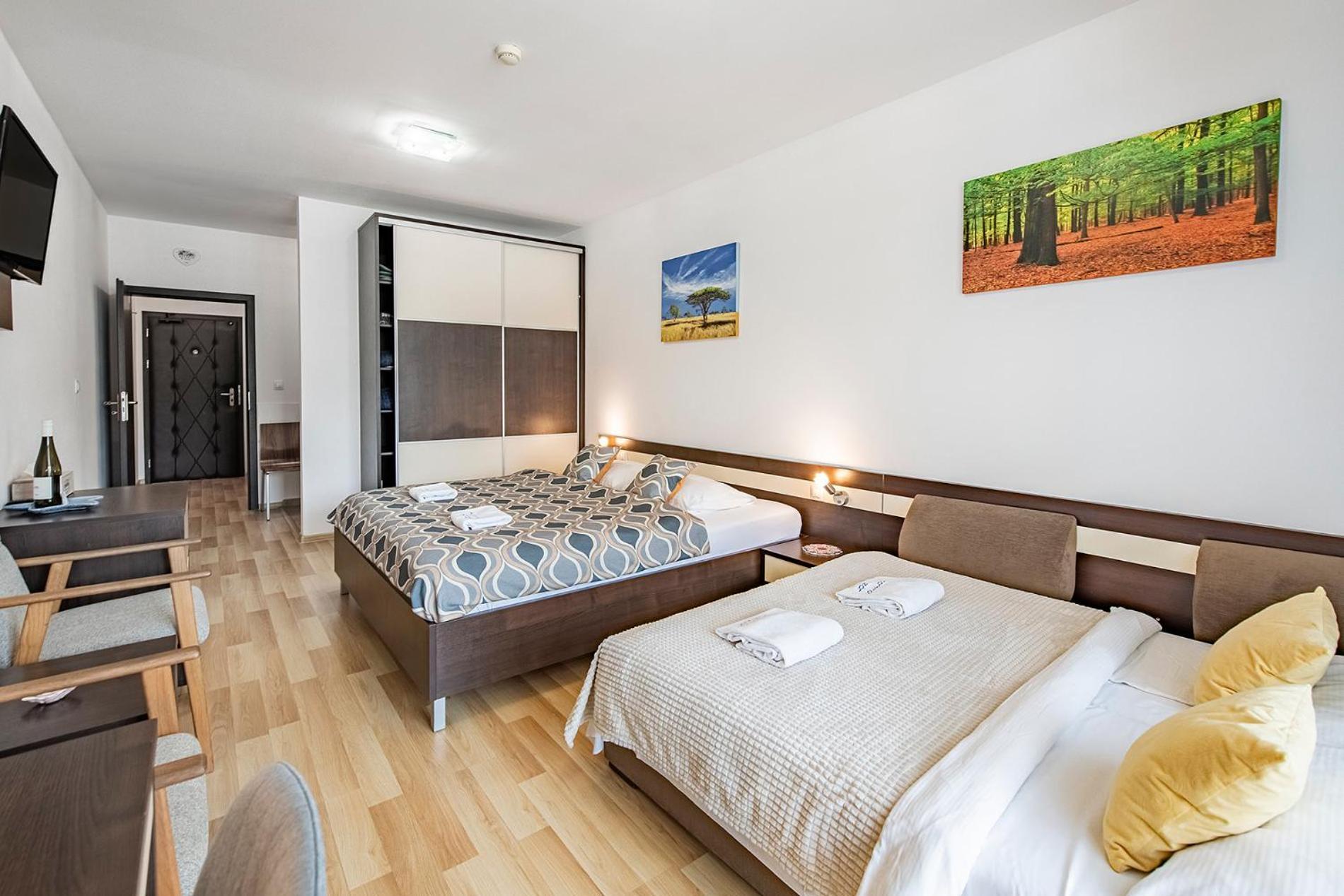 Besenova Apartman Korzar Exterior foto